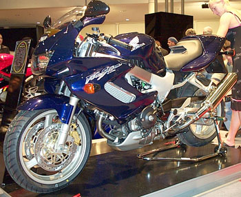 Honda VTR1000F